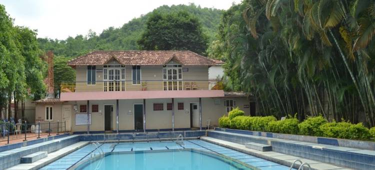 维拉布密度假村(Veerabhoomi Resorts)图片