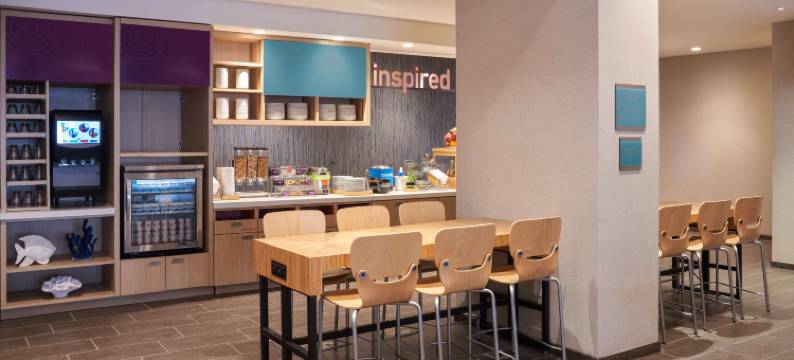 劳德代尔堡市中心希尔顿惠庭套房酒店(Home2 Suites by Hilton Ft. Lauderdale Downtown)图片