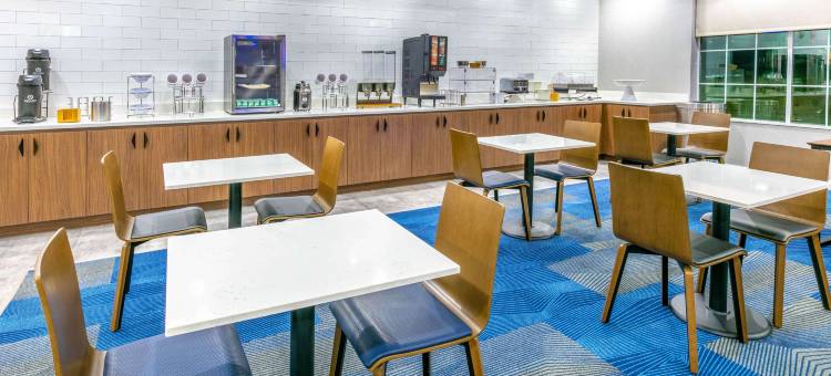 杰克森维尔拉昆塔温德姆套房酒店(La Quinta Inn & Suites by Wyndham Jacksonville TX)图片