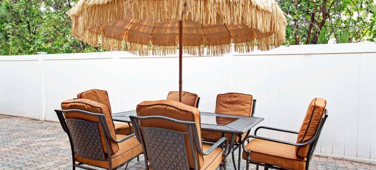 基西米/大门/奥兰多地区速 8 酒店(Super 8 by Wyndham Kissimmee/Maingate/Orlando Area)图片