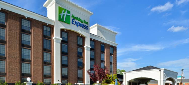 Holiday Inn Express 温斯顿塞勒姆市中心西(Holiday Inn Express Winston-Salem Medical Ctr Area)图片