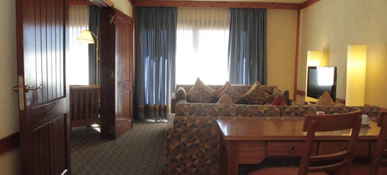 特雷穆恩美丽都大涞阁酒店(Mirador del Lago Hotel)图片