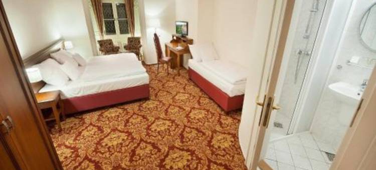 卢巴斯卡拉伊萨美吉酒店(EA Zamecky Hotel Hruba Skala)图片