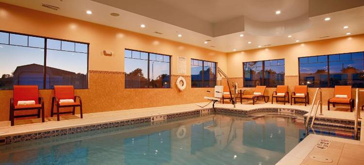 芬格湖群贝斯特韦斯特优质套房酒店(Best Western Plus Finger Lakes Inn  Suites)图片