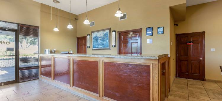 泰莱贝斯特韦斯特酒店(Best Western Taylor Inn)图片