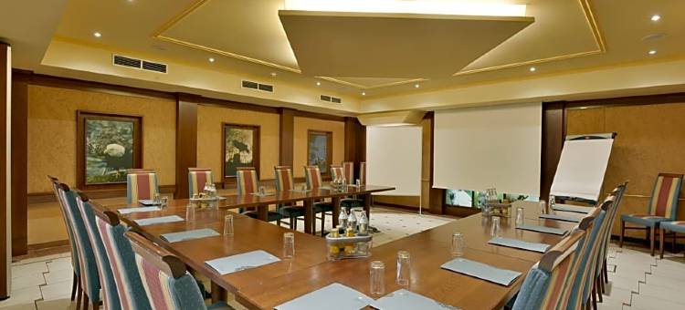 金色阿德勒瓦滕斯酒店(Hotel Goldener Adler Wattens)图片