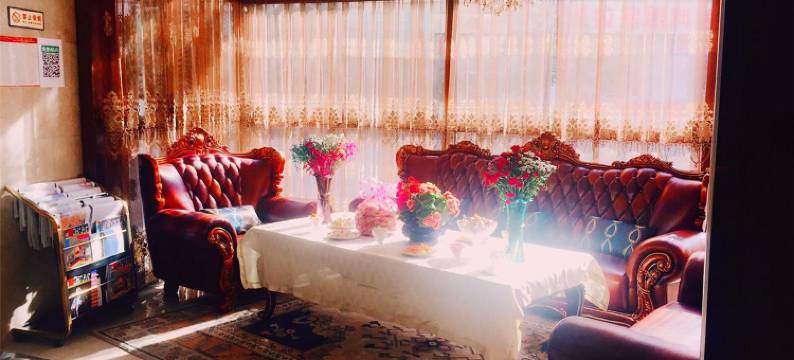 埃敏商务宾馆(国际大巴扎二道桥地铁站店)图片