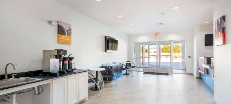 德克萨斯运河景观 6 号汽车旅馆(Motel 6 Channelview, TX)图片