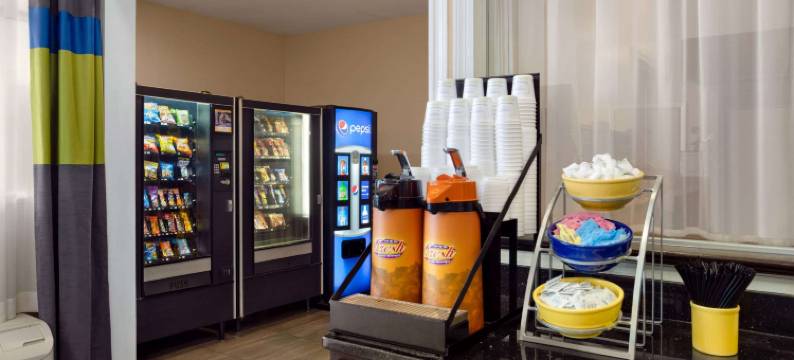 哈代维尔95号州际公路戴斯酒店(Days Inn by Wyndham Hardeeville/ I-95 State Line)图片