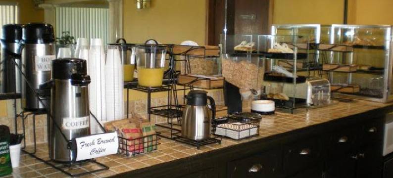 威诺纳美国最有价值旅馆(Americas Best Value Inn Winona)图片