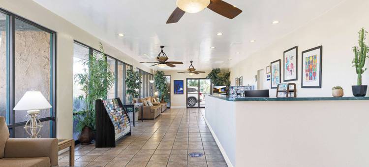 棕榈泉巴港精品酒店(Travelodge by Wyndham Palm Springs)图片