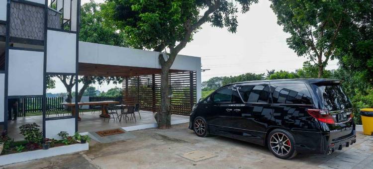 红多兹酒店-近三宝垄武吉萨里(RedDoorz Near Bukitsari Semarang)图片