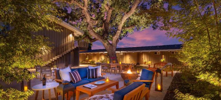 小屋酒店(The Cottages Hotel)图片
