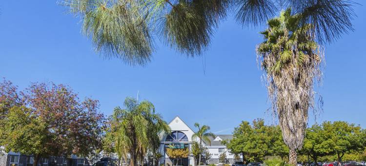 凯艺酒店-弗雷斯诺约塞米蒂机场(Quality Inn Fresno Yosemite Airport)图片