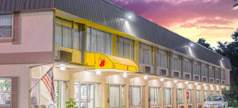 阿什兰温德姆速8酒店(Super 8 by Wyndham Ashland)图片