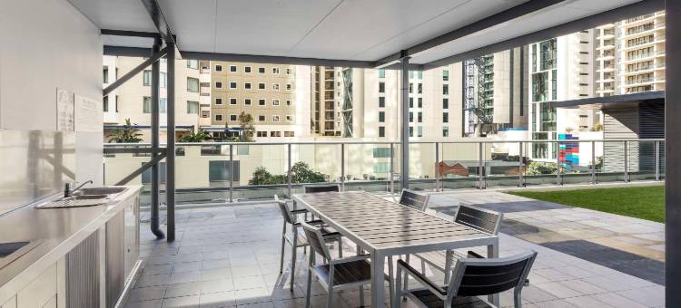 布里斯班盛橡节日套房酒店(Oaks Brisbane Festival Suites)图片