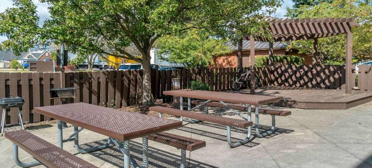 底特律沃伦美国长住精选套房酒店(Extended Stay America Select Suites - Detroit - Warren)图片