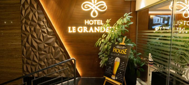 宏伟酒店(Hotel le Grandeur)图片