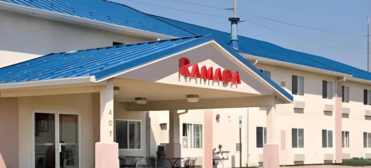 苏福尔斯温德姆华美达酒店(Ramada by Wyndham Sioux Falls)图片