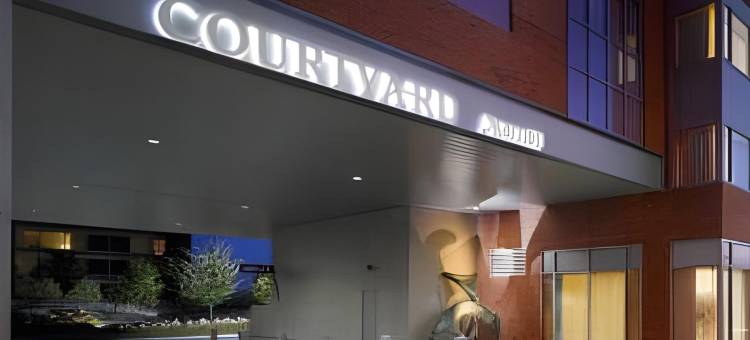 伯灵顿港万怡酒店(Courtyard Burlington Harbor)图片