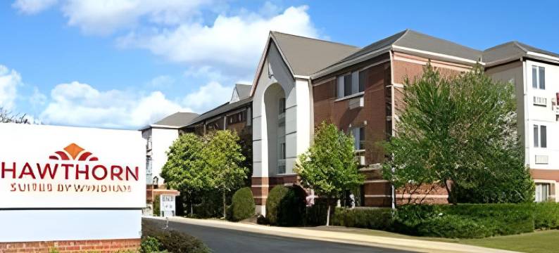 芝加哥霍夫曼庄园美茵斯坦套房酒店(MainStay Suites Chicago Hoffman Estates)图片