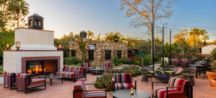 拉霍亚埃斯坦西亚水疗酒店(Estancia la Jolla Hotel & Spa)图片