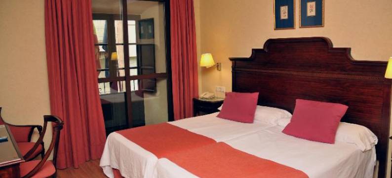 卢塞纳圣多明各酒店(Hotel Santo Domingo Lucena)图片