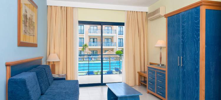 索尔桑克蒂佩特里公寓式酒店(Sol Sancti Petri Aparthotel)图片