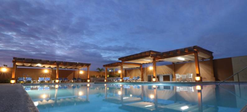 Holiday Inn Express 曼萨尼略(Holiday Inn Express MANZANILLO by IHG)图片