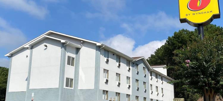 荷姆伍德伯明翰地区温德姆速8酒店(Super 8 by Wyndham Homewood Birmingham Area)图片