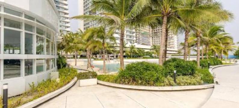 The Patio at Monaco Tower图片