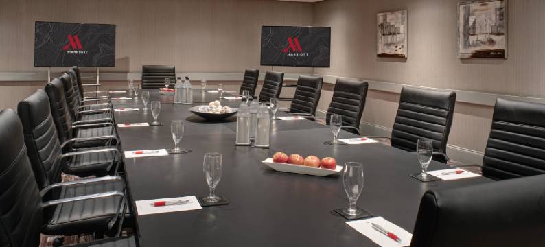 东兰辛大学广场万豪酒店(Marriott East Lansing at University Place)图片