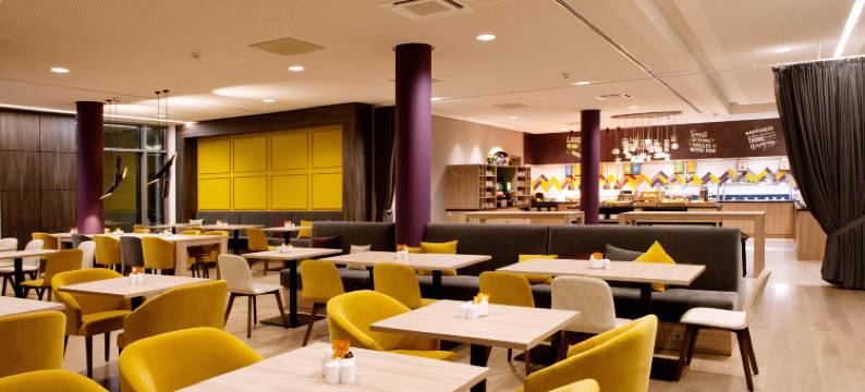 多特蒙德凤凰河希尔顿欢朋酒店(Hampton by Hilton Dortmund Phoenix See)图片