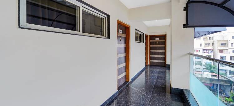 Treebo Surya Comforts, 距离科尔哈普尔火车站200米(Treebo Surya Comforts, 200 Mtrs from Kolhapur Railway Station)图片