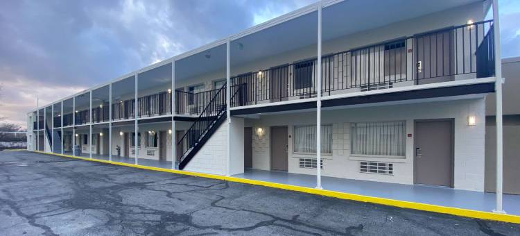 机场伊康旅馆(Econo Lodge Airport)图片