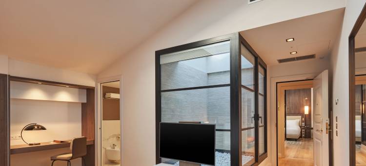 的里雅斯特希尔顿逸林酒店(Doubletree by Hilton Trieste)图片