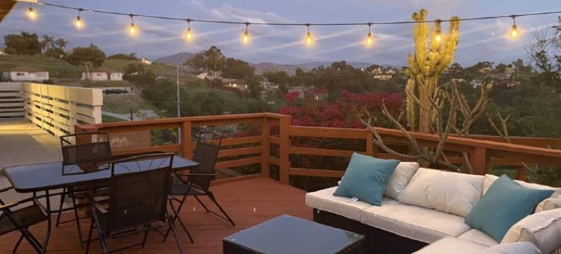 "The Medallion" Modern City Estate 7bed/5bath AC图片