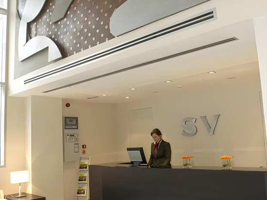 西班牙广场维也纳套房酒店