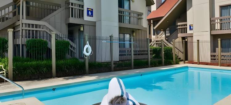 斯普林菲尔德南部梅恩斯泰套房酒店 - 战场路(MainStay Suites Springfield South - Battlefield Rd)图片