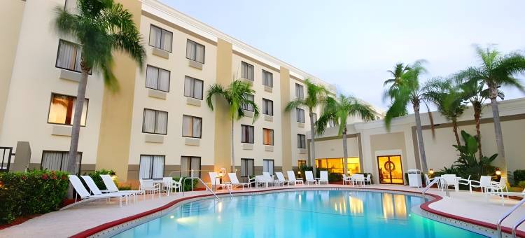 Holiday Inn 迈尔斯堡闹市HISTORIC(Holiday Inn Fort Myers - Downtown Area)图片
