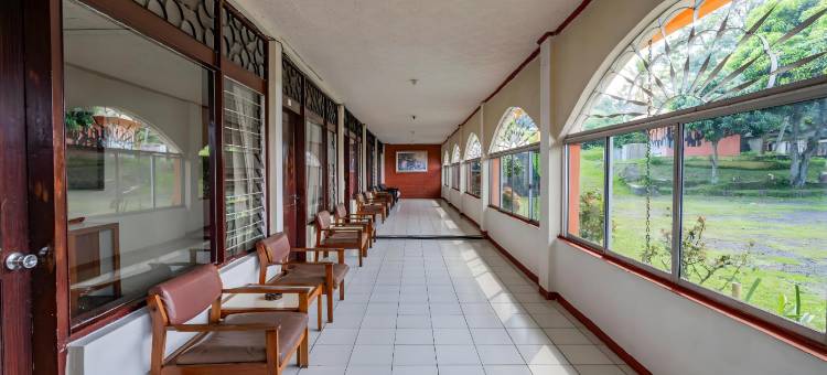 雅加达奥93733酒店灵格尔亚蒂昆宁安(Capital O 93733 Hotel Linggarjati Kuningan)图片