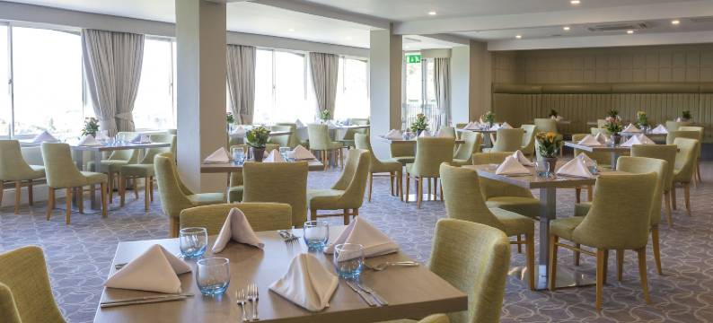 赫尔利顿湖酒店(Hellidon Lakes Hotel)图片