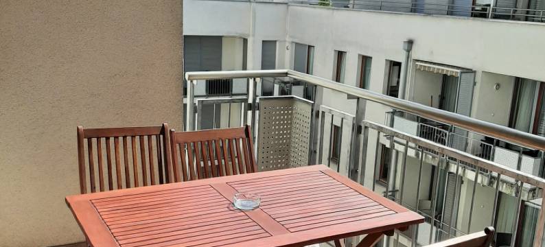 时尚豪华公寓(Trendy Deluxe Apartments)图片