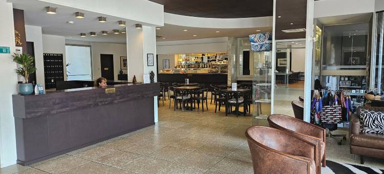 阿多尼斯卢尔德圣母德萨特酒店(Adonis Lourdes - Notre Dame de la Sarte)图片