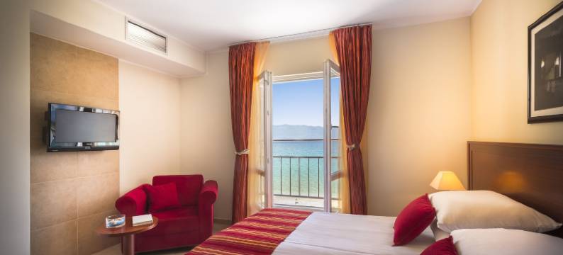 阿德里亚瓦拉马尔别墅酒店(Valamar Villa Adria)图片