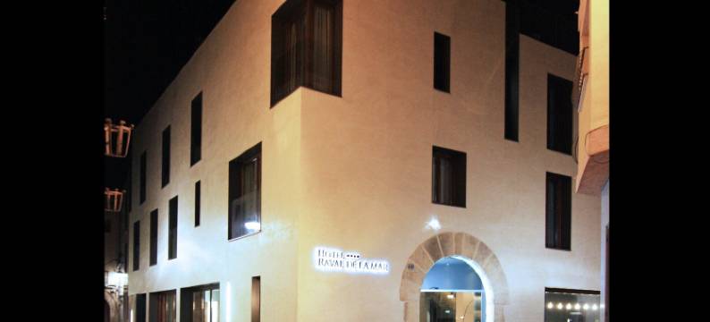 拉瓦尔德拉玛尔酒店(Hotel Raval de la Mar)图片