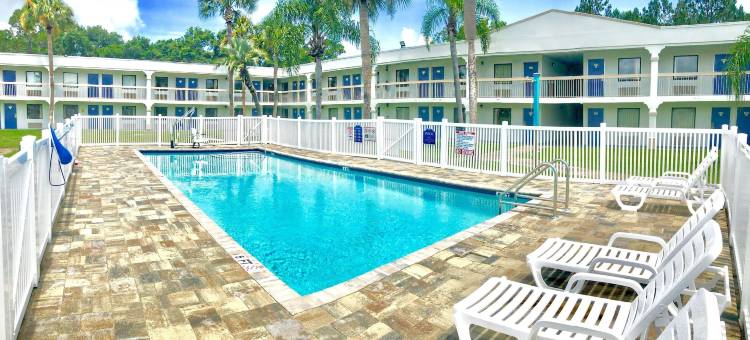 斯达克传统汽车旅馆(Motel 6 Starke, FL)图片