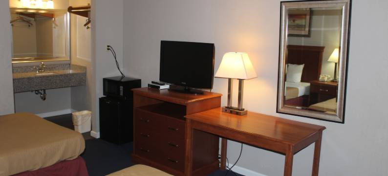 州际汽车旅馆(Interstate Motel)图片