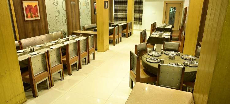 银河豪华酒店(Hotel Galaxy Deluxe)图片