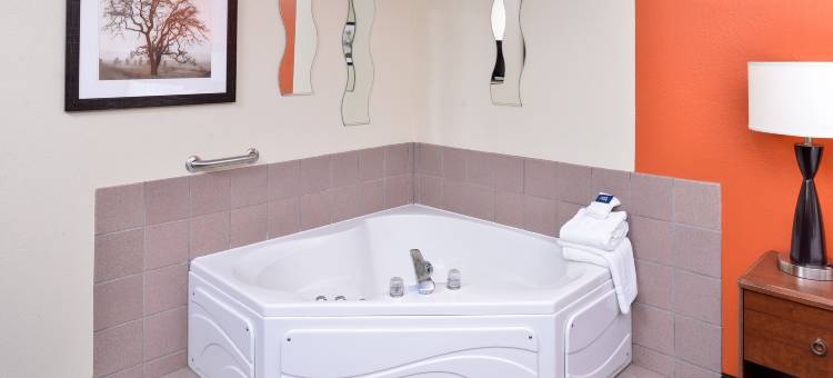 圣克芬德美吟温德姆酒店(AmericInn by Wyndham St. Cloud MN I-94)图片